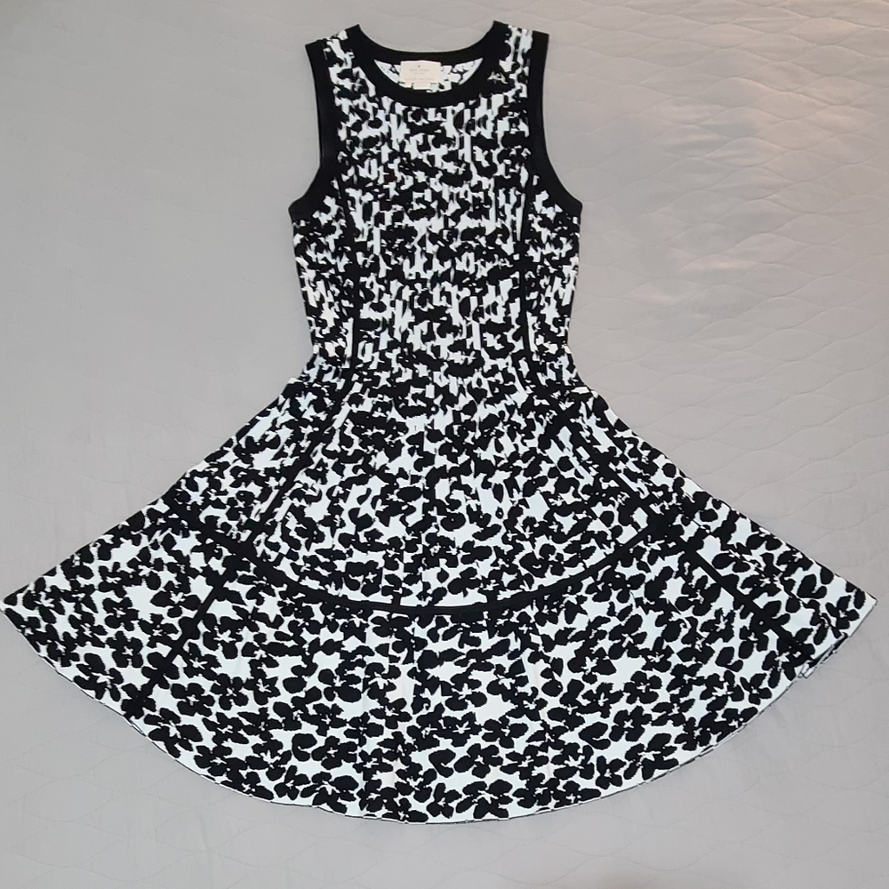 NWOT Kate Spade Pleated Flared Dress - Black/White, Size M